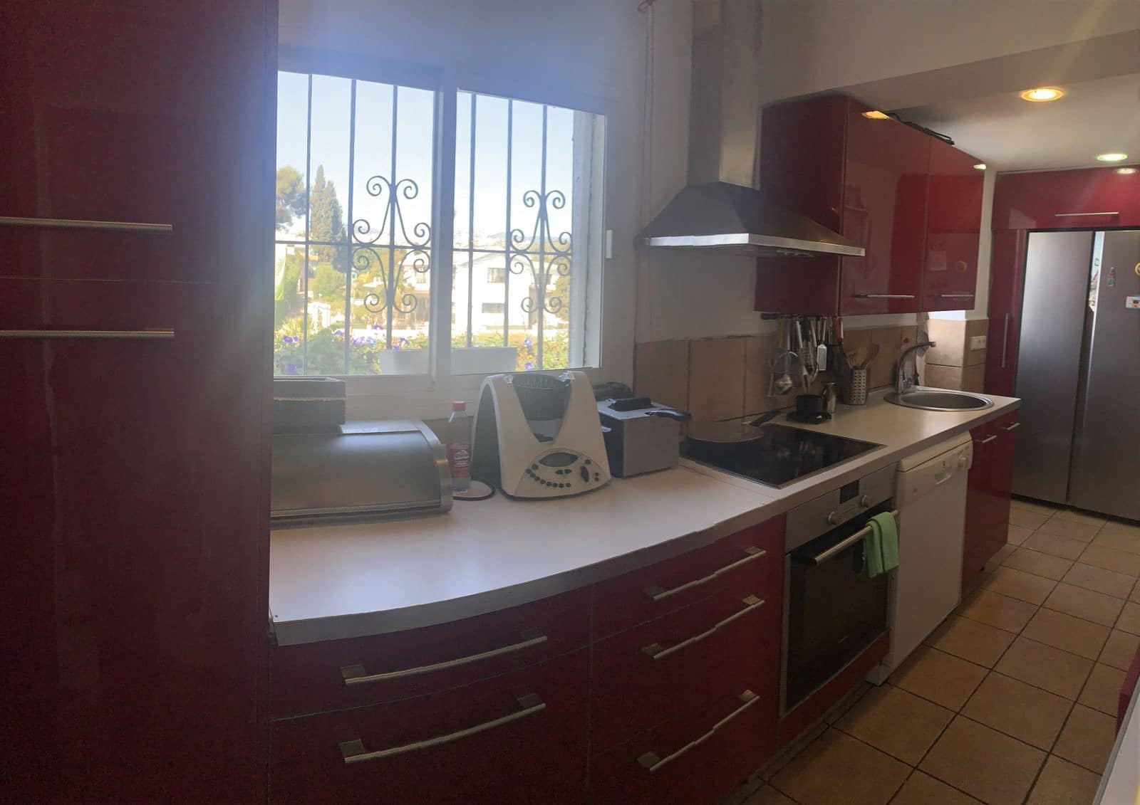 5 makuuhuone Huvila myytävänä paikassa San Pedro de Alcantara - 950 000 € (Ref: 9851372)