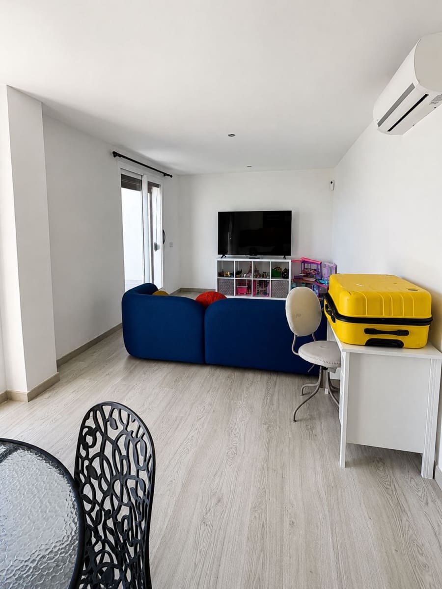4 soveværelse Semi-Rækkehus til salg i Benahavis - € 1.195.000 (Ref: 9851373)
