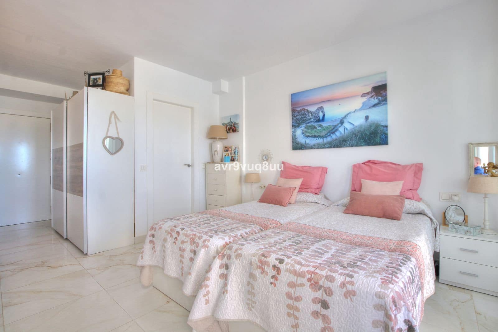 Studio til salgs i Elviria - € 375 000 (Ref: 9851377)