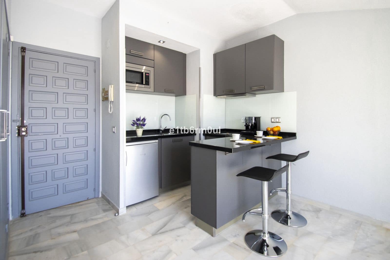 Studio til salgs i Golden Mile - € 380 000 (Ref: 9851383)
