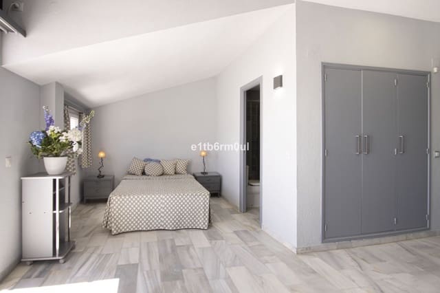 Studio til salgs i Golden Mile, Marbella - € 380 000 (Ref: 9851383)