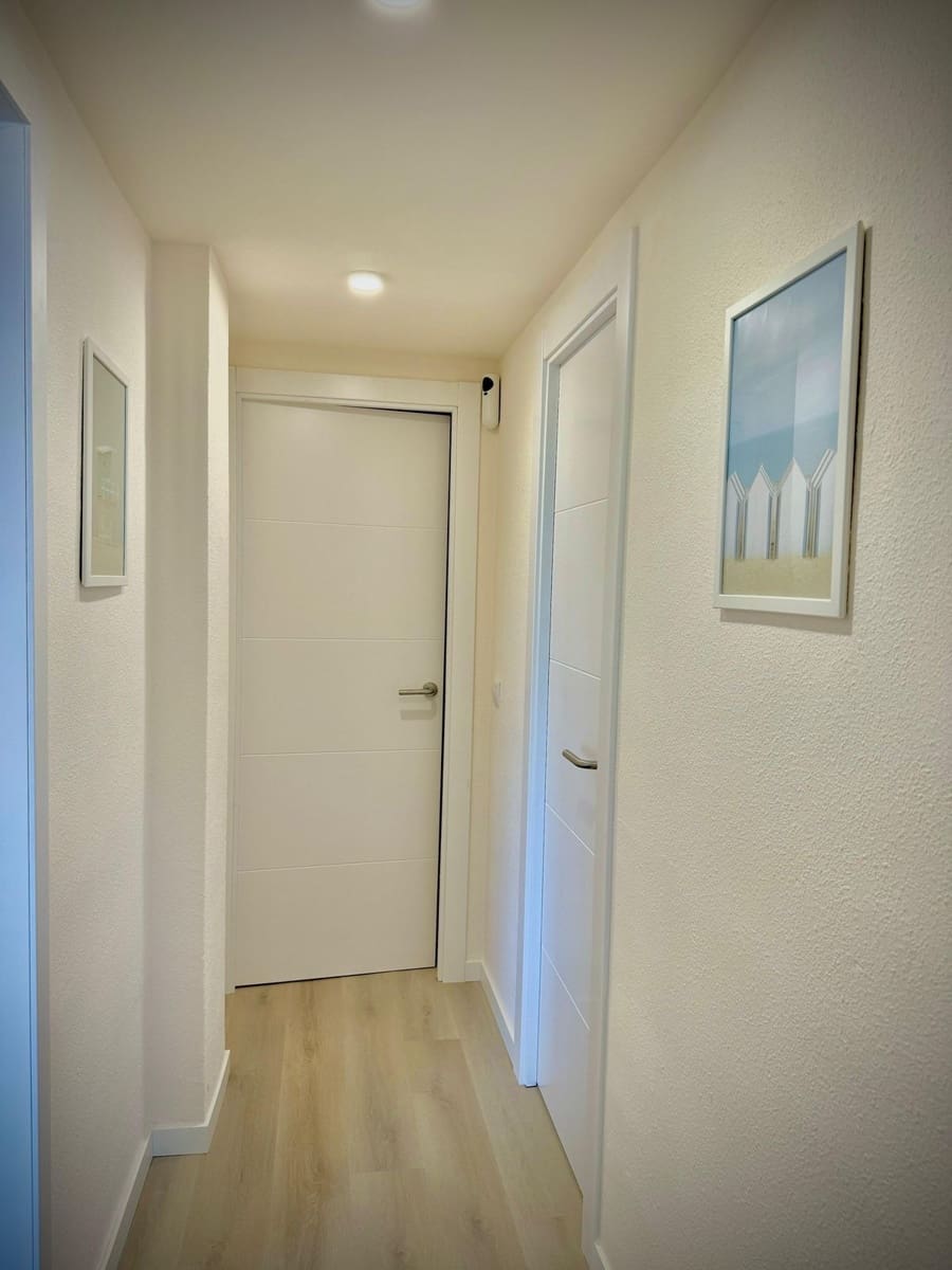 2 slaapkamer Appartement te koop in Manilva - € 365.000 (Ref: 9851385)
