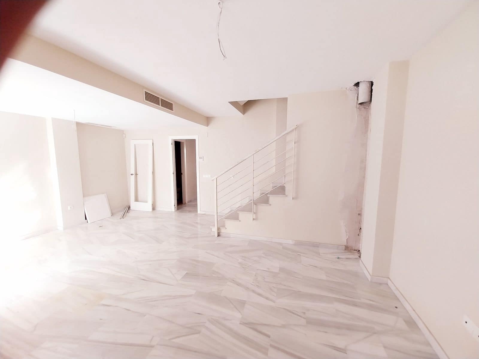 4 soverom Hus til salgs i Calahonda - € 639 000 (Ref: 9851388)