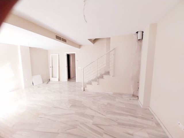 4 soverom Hus til salgs i Calahonda, Mijas - € 639 000 (Ref: 9851388)