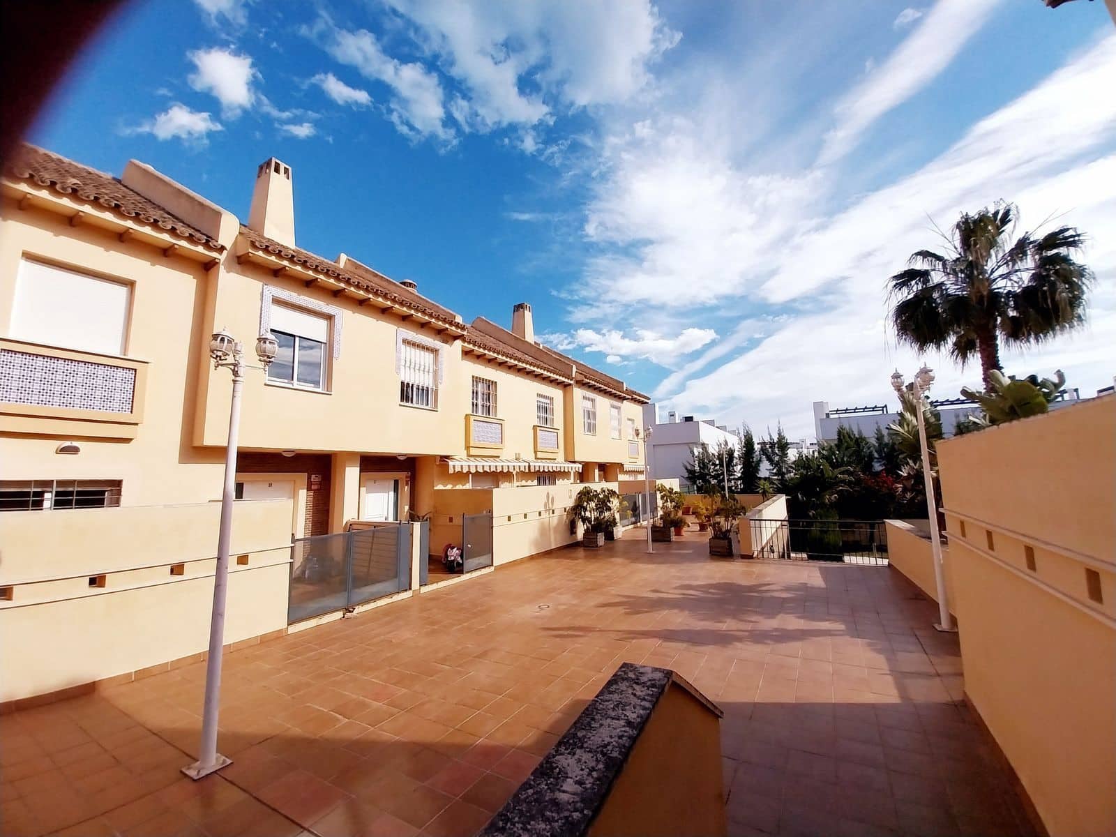 4 soverom Hus til salgs i Calahonda - € 639 000 (Ref: 9851388)