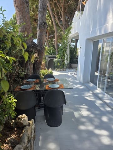 3 soveværelse Bungalow til salg i Hacienda Las Chapas, Marbella - € 580.000 (Ref: 9851392)