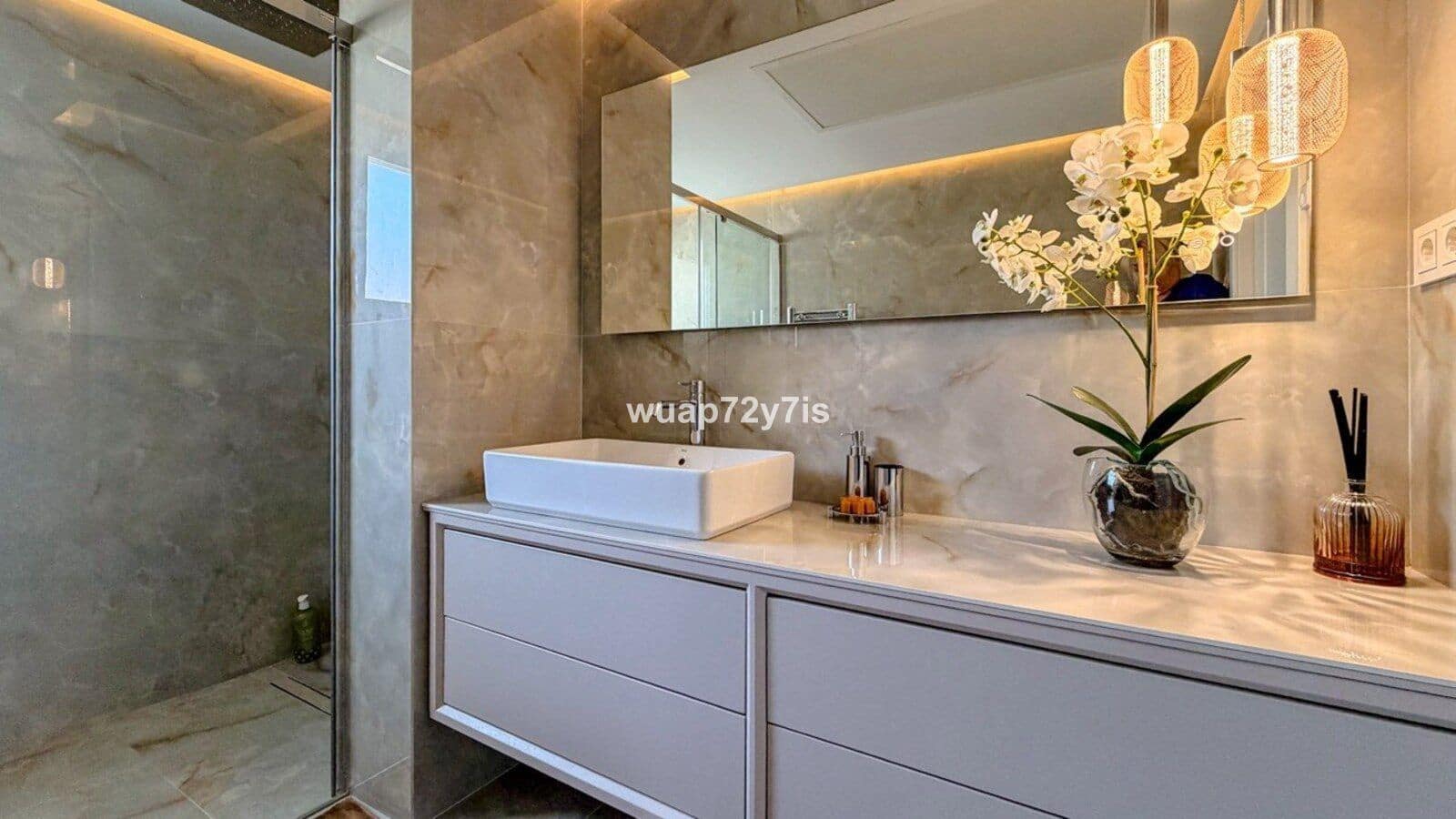3 quarto Penthouse para venda em Elviria - 2 200 000 € (Ref: 9851400)