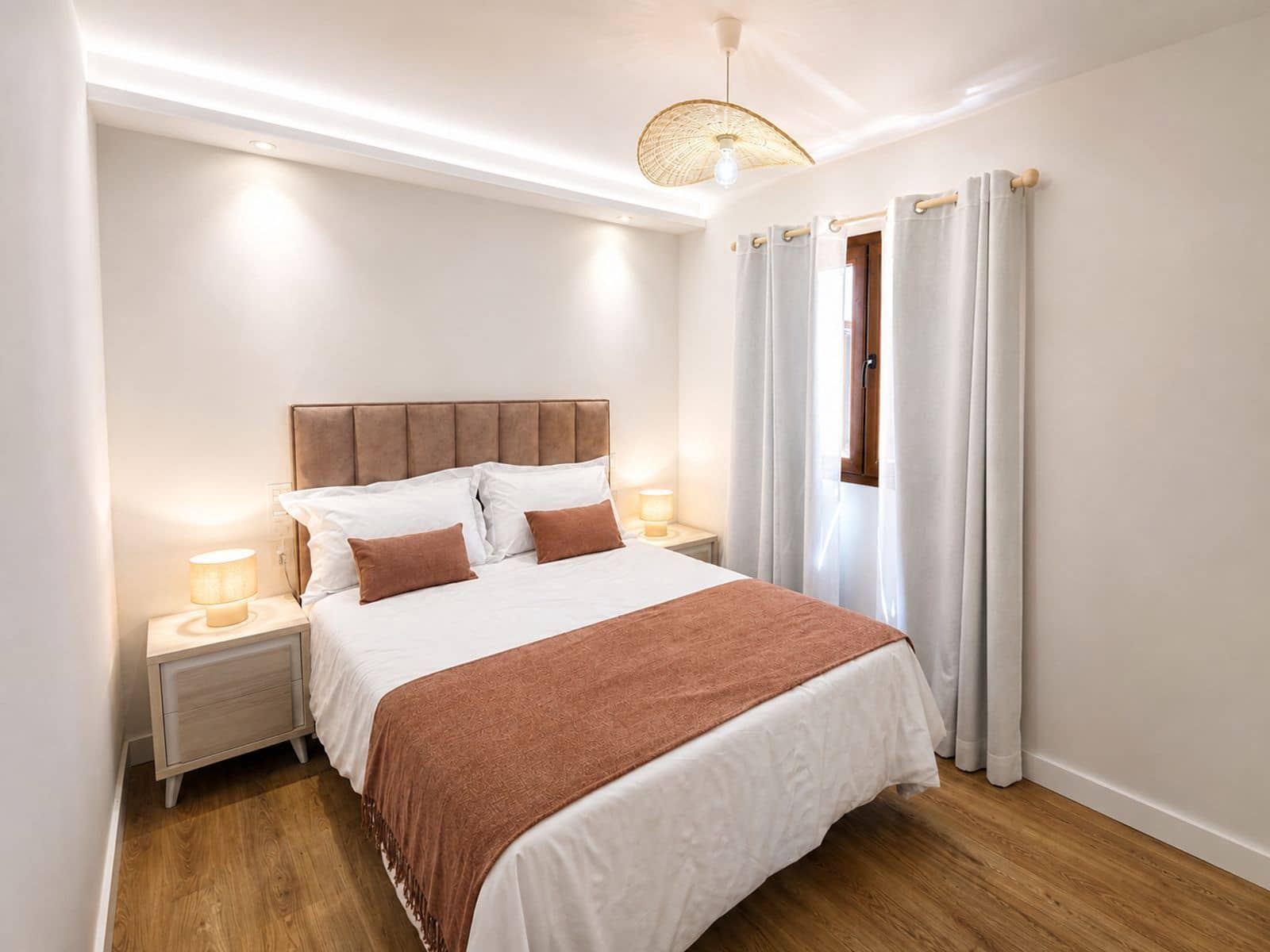 2 chambre Appartement à vendre à La Duquesa / Puerto de la Duquesa - 345 000 € (Ref: 9851404)