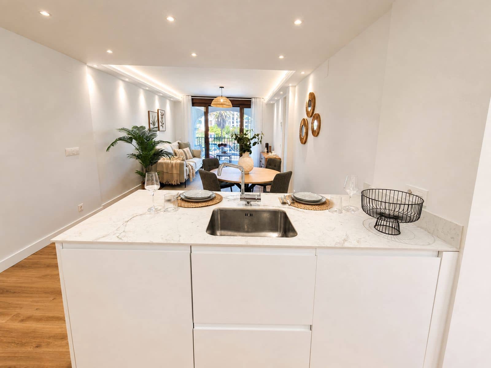 2 chambre Appartement à vendre à La Duquesa / Puerto de la Duquesa - 345 000 € (Ref: 9851404)