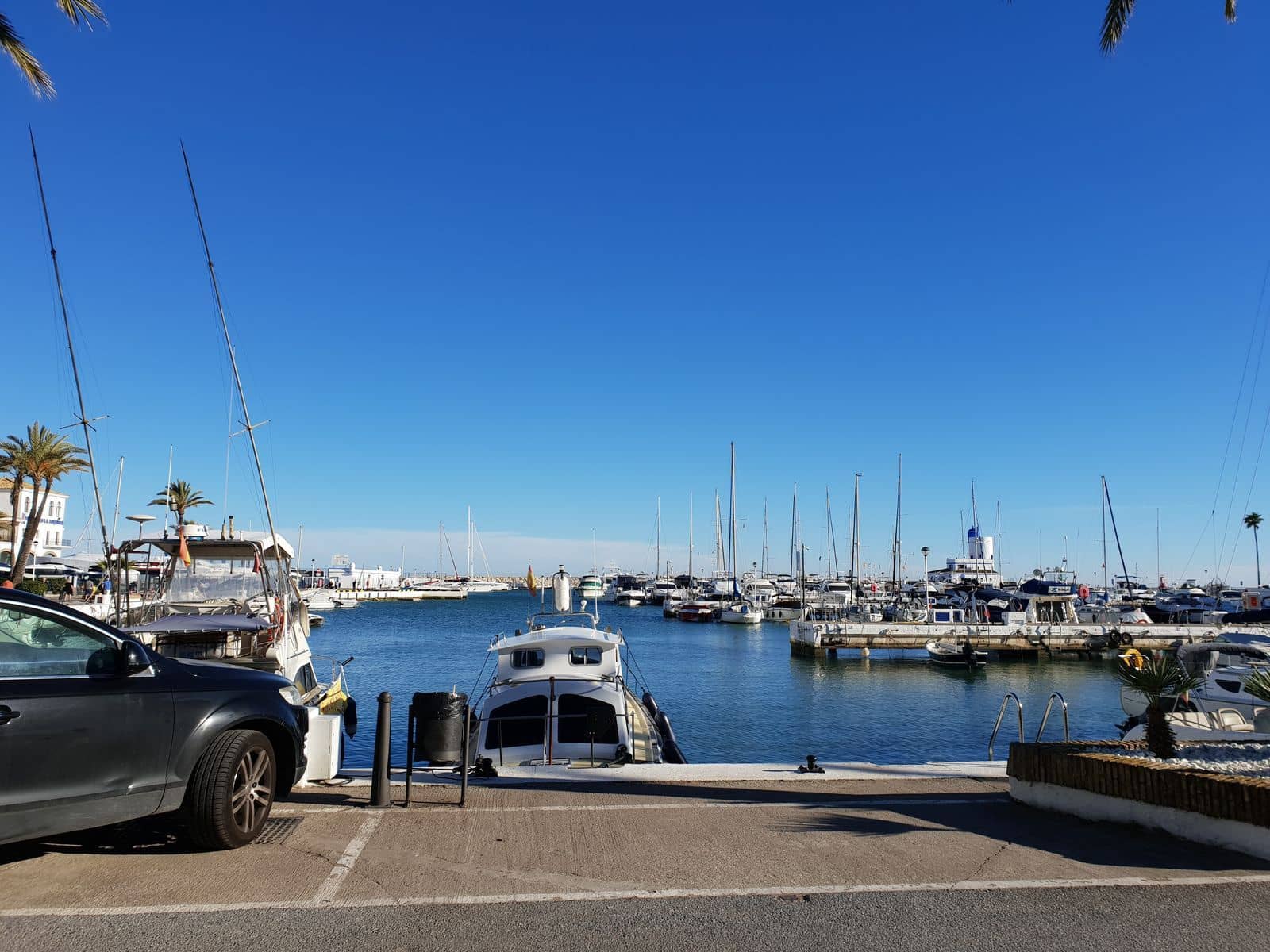 2 chambre Appartement à vendre à La Duquesa / Puerto de la Duquesa - 345 000 € (Ref: 9851404)