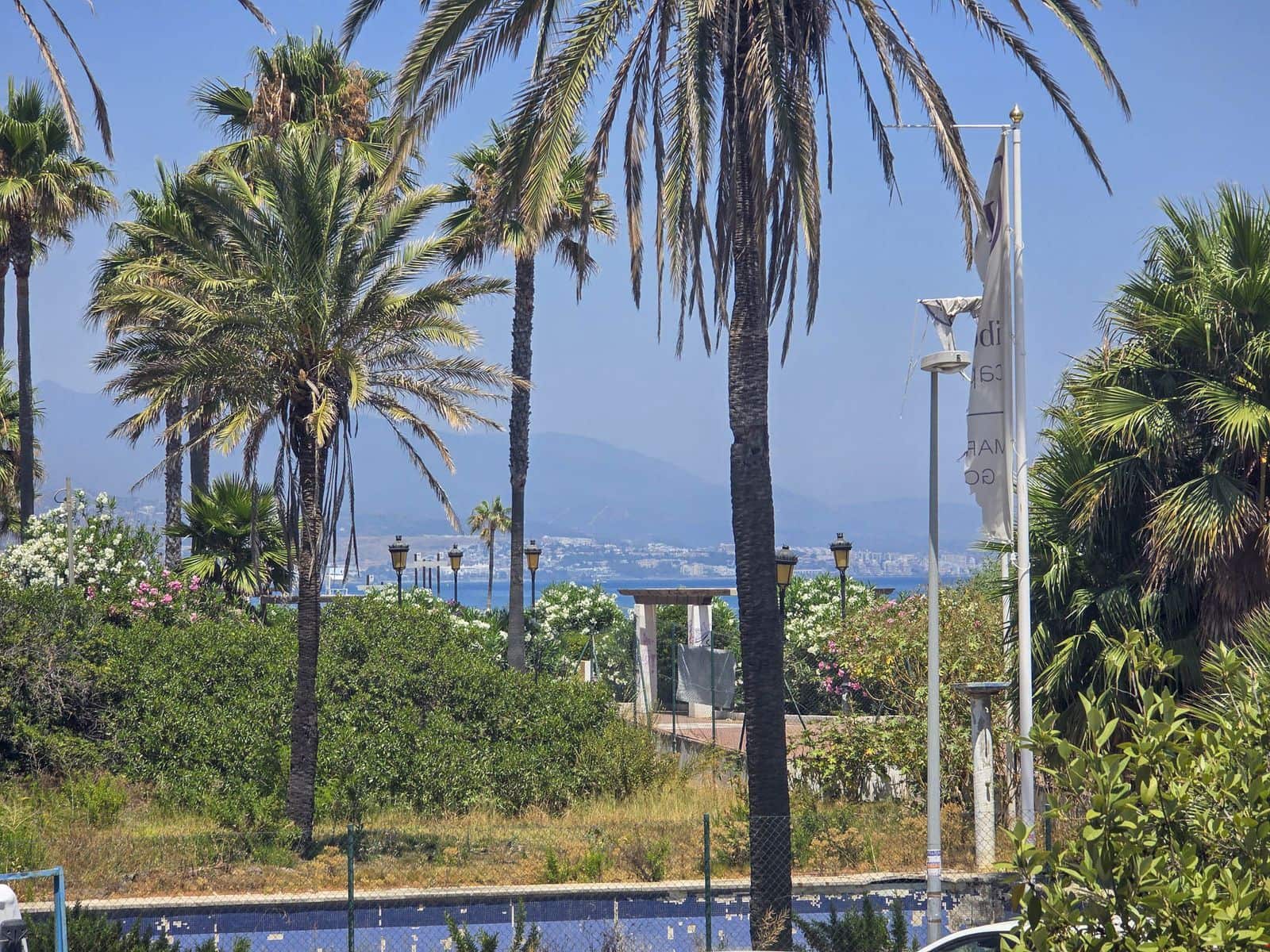 2 chambre Appartement à vendre à La Duquesa / Puerto de la Duquesa - 345 000 € (Ref: 9851404)