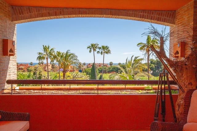2 slaapkamer Appartement te koop in Bahía de Marbella, Marbella - € 850.000 (Ref: 9851405)