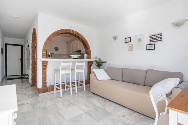 2 soveværelse Lejlighed til salg i Benalmadena Costa, Benalmádena - € 364.000 (Ref: 9851406)