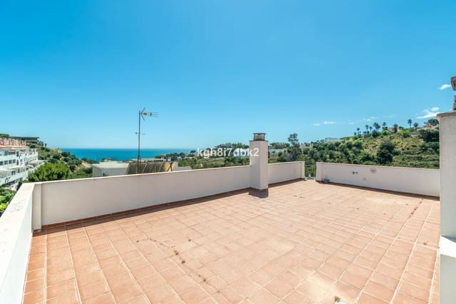 2 soveværelse Penthouse til salg i Benalmadena Costa, Benalmádena - € 349.000 (Ref: 9851413)