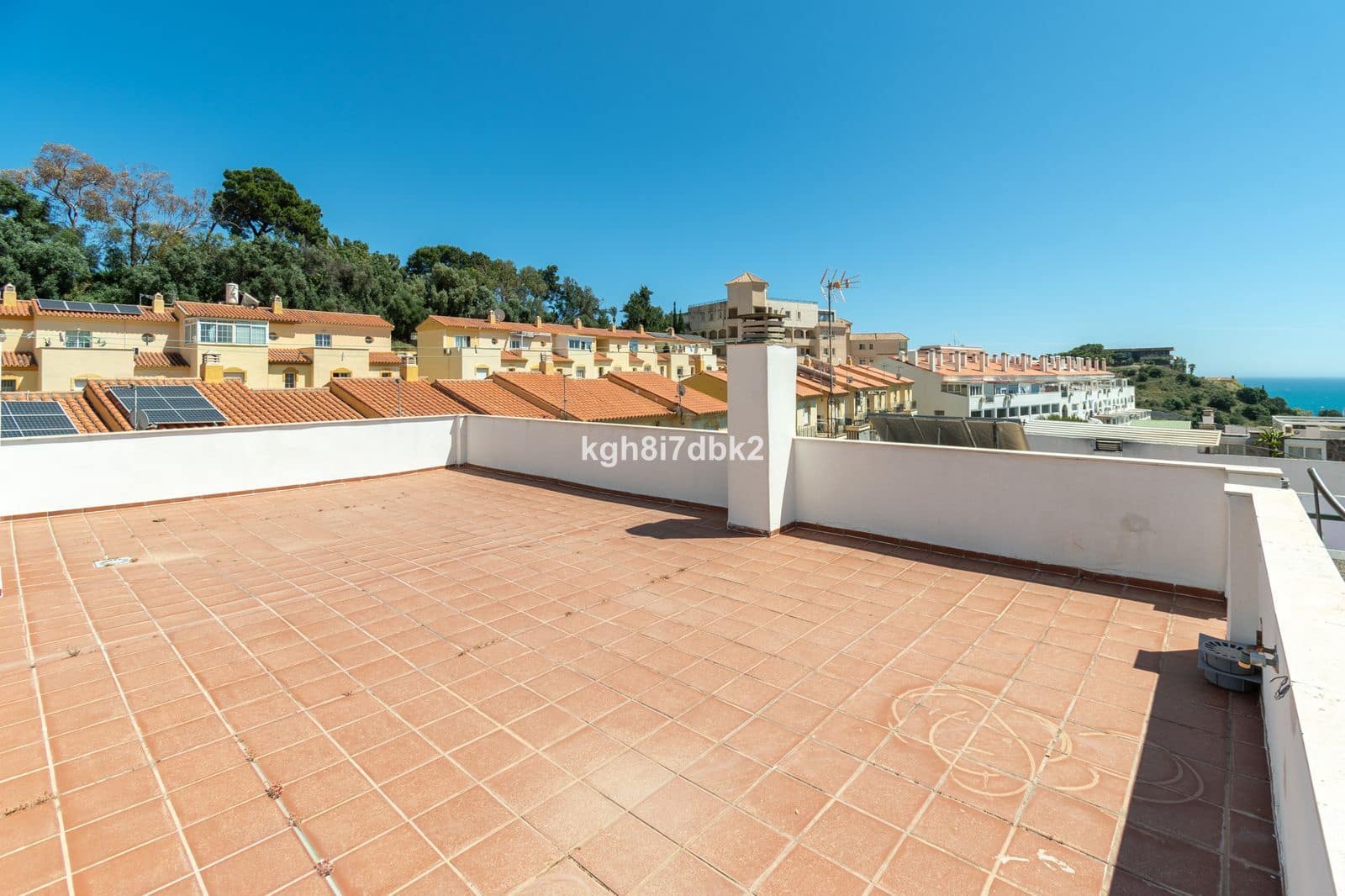 2 soveværelse Penthouse til salg i Benalmadena Costa - € 349.000 (Ref: 9851413)