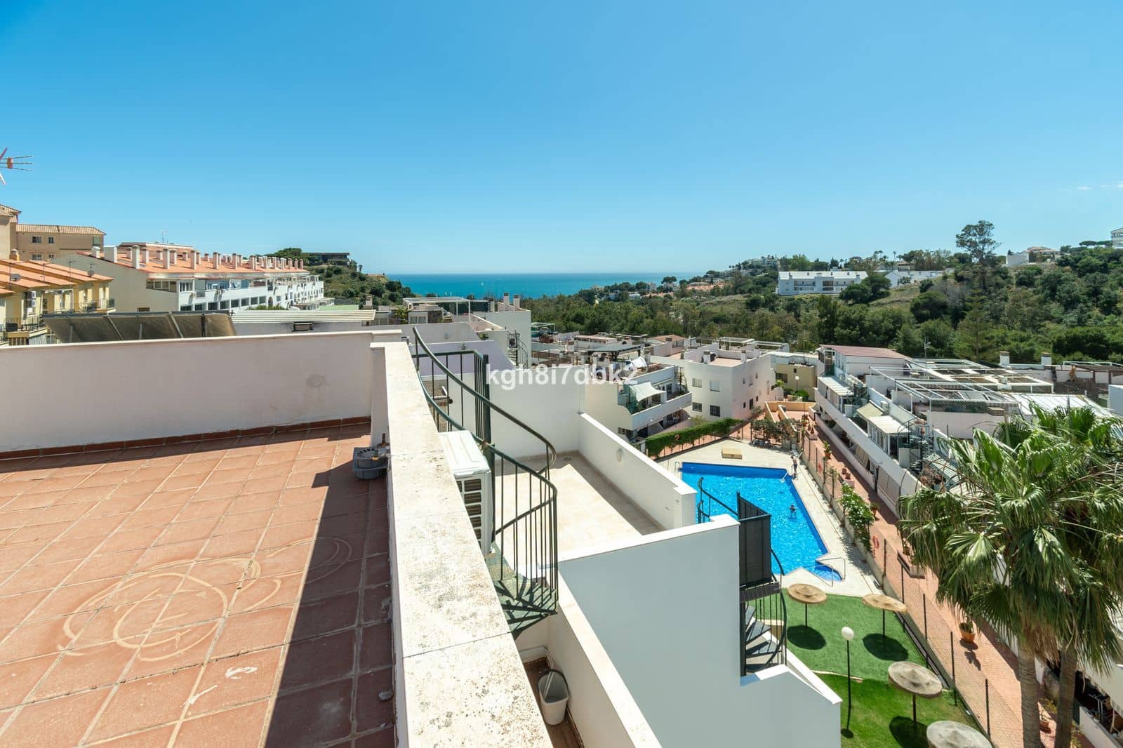 2 soveværelse Penthouse til salg i Benalmadena Costa - € 349.000 (Ref: 9851413)