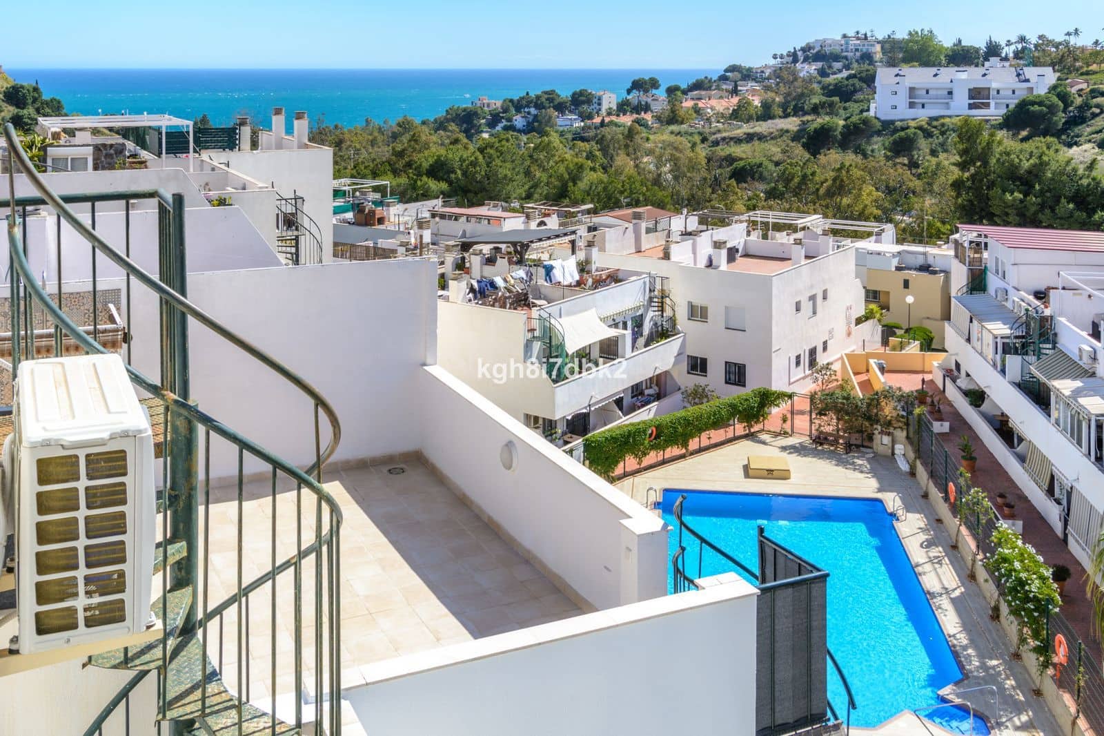 2 soveværelse Penthouse til salg i Benalmadena Costa - € 349.000 (Ref: 9851413)