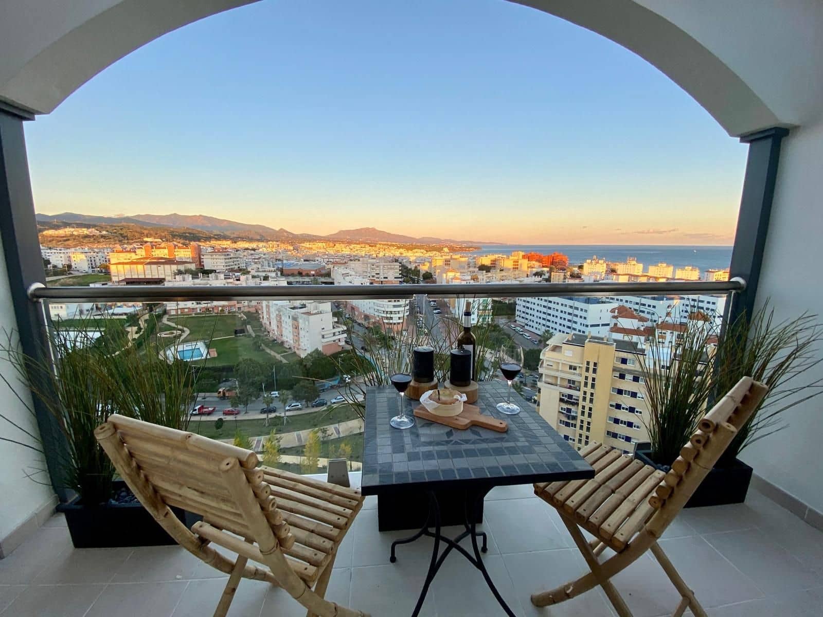 3 chambre Penthouse à vendre à Estepona - 624 750 € (Ref: 9851416)