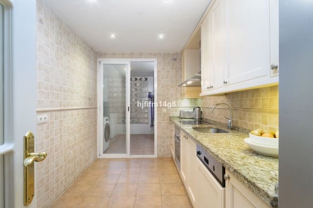 2 chambre Appartement à vendre à Puerto Banus, Marbella - 925 000 € (Ref: 9851419)