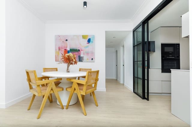 3 slaapkamer Appartement te koop in La Quinta, Benahavís - € 590.000 (Ref: 9851425)