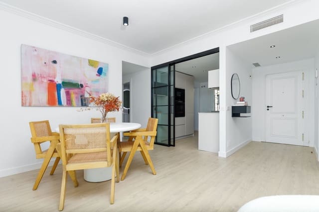 3 slaapkamer Appartement te koop in La Quinta, Benahavís - € 590.000 (Ref: 9851425)
