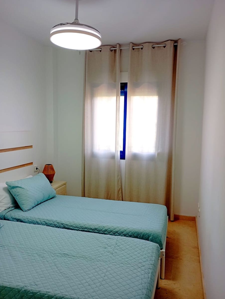 2 chambre Appartement à vendre à La Duquesa / Puerto de la Duquesa - 367 500 € (Ref: 9851429)