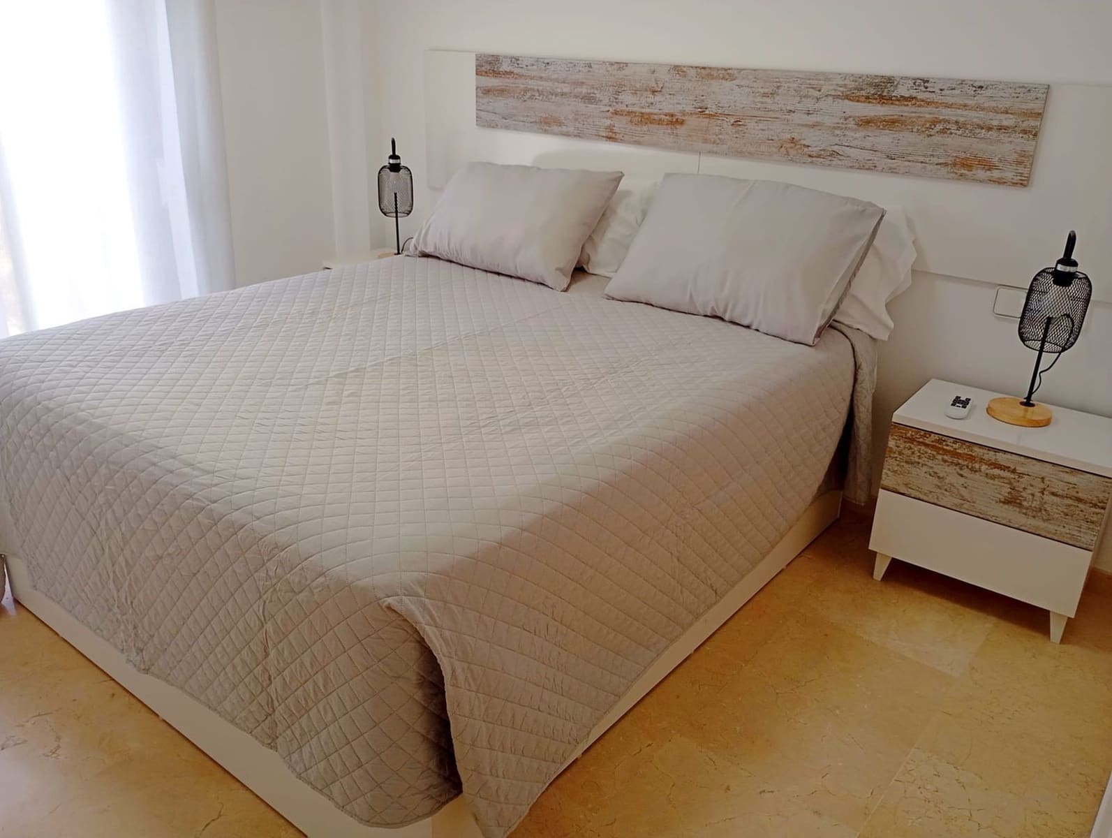 2 chambre Appartement à vendre à La Duquesa / Puerto de la Duquesa - 367 500 € (Ref: 9851429)