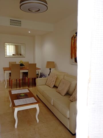 2 slaapkamer Appartement te koop in La Duquesa / Puerto de la Duquesa, Manilva - € 360.000 (Ref: 9851429)