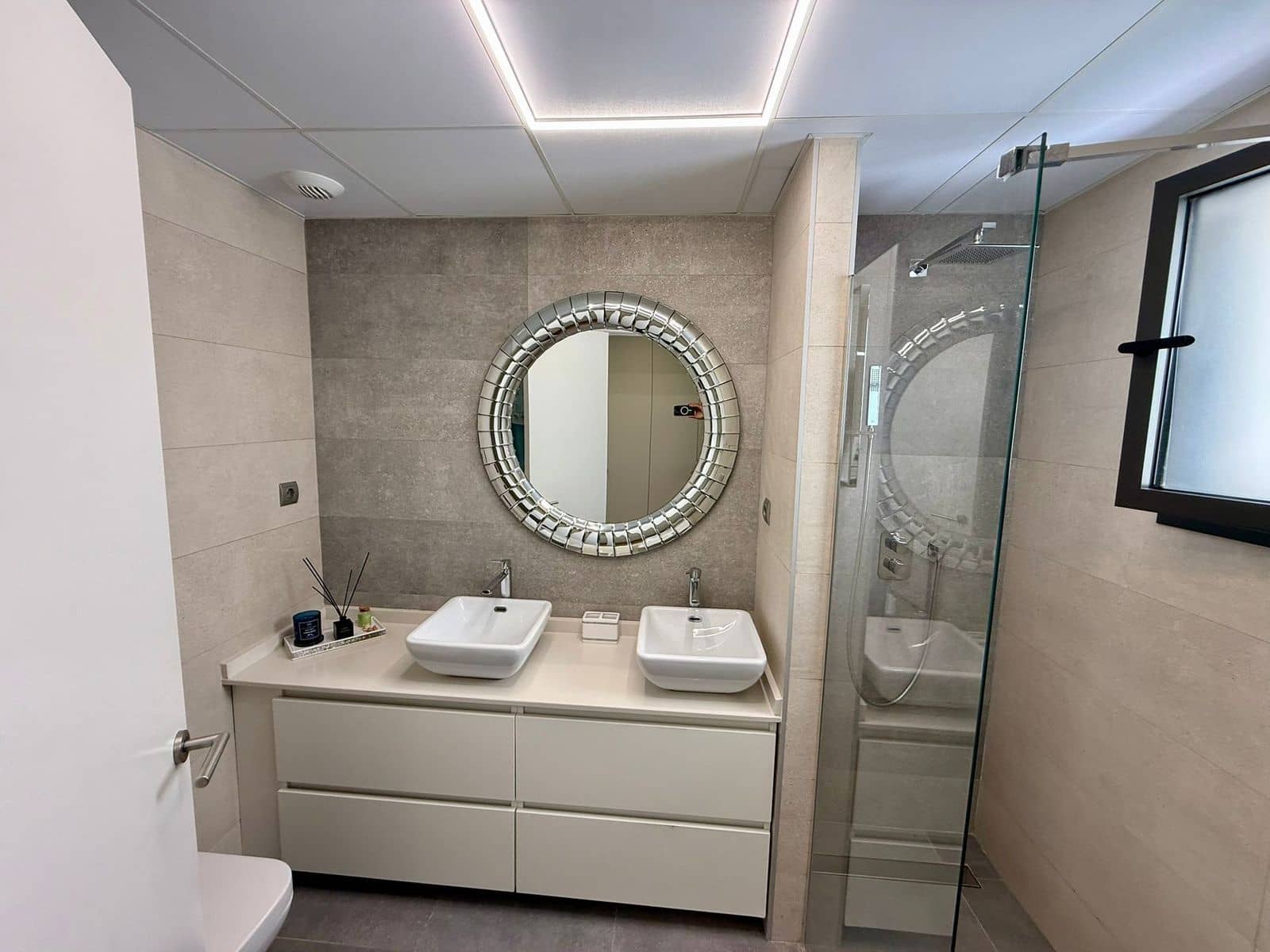 2 chambre Appartement à vendre à La Alcaidesa - 725 000 € (Ref: 9851432)