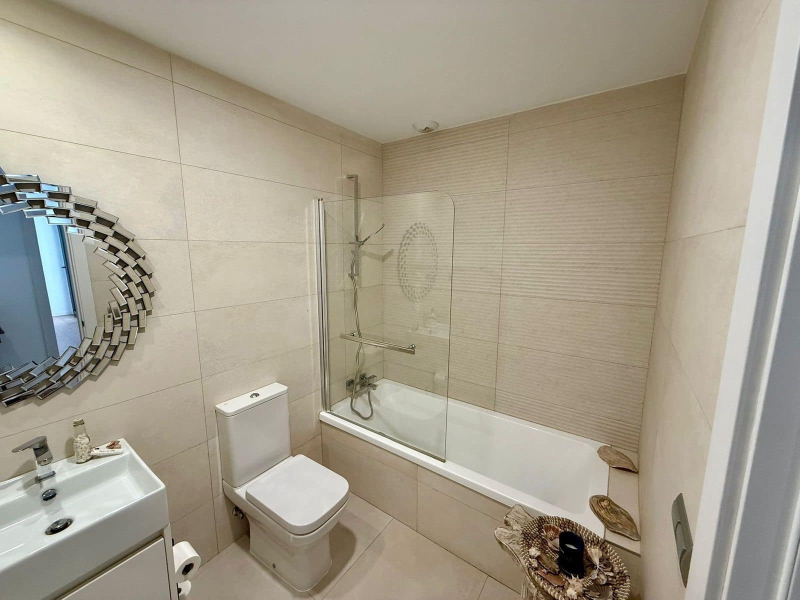 2 chambre Appartement à vendre à La Alcaidesa - 725 000 € (Ref: 9851432)