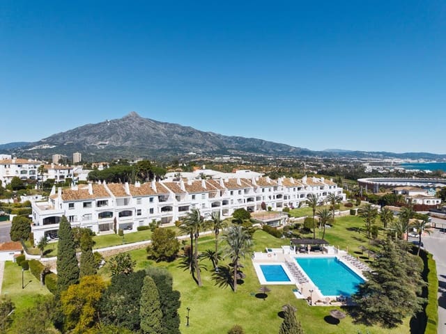 2 camera da letto Appartamento in vendita in Nueva Andalucia, Marbella - 825.000 € (Rif: 9851434)