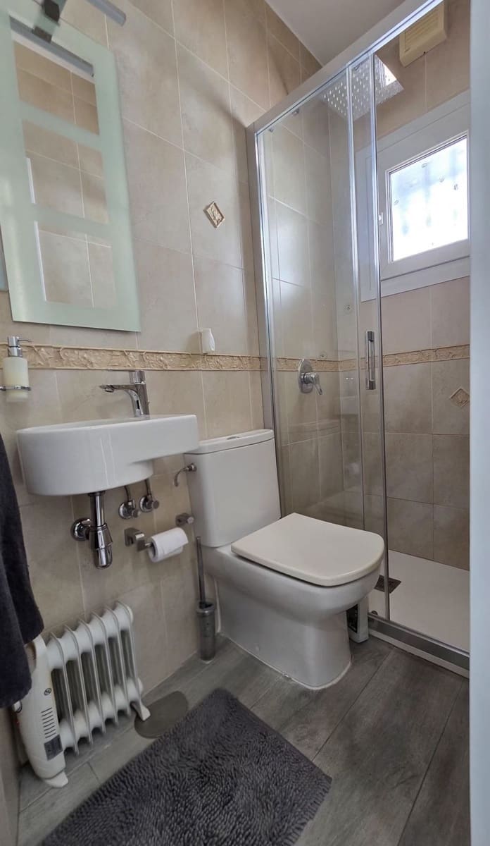2 soveværelse Byhus til salg i Riviera del Sol - € 399.000 (Ref: 9851440)