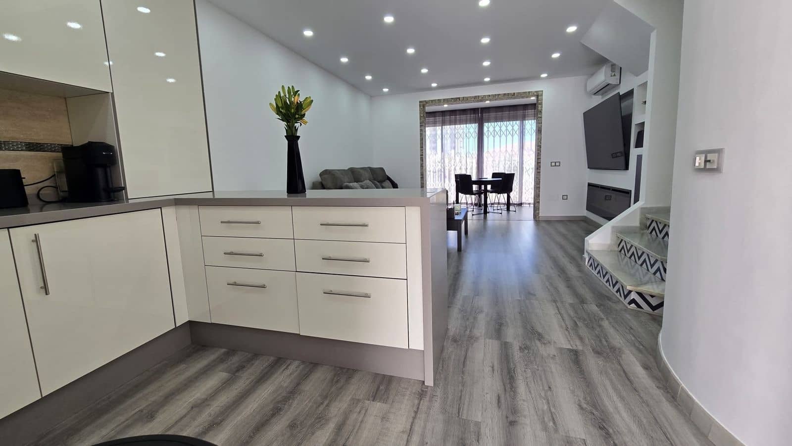 2 soveværelse Byhus til salg i Riviera del Sol - € 399.000 (Ref: 9851440)
