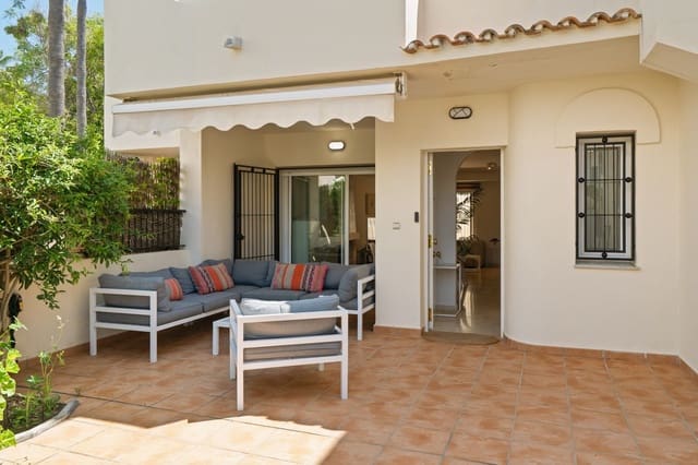 4 soveværelse Byhus til salg i Costabella, Marbella - € 1.150.000 (Ref: 9851441)