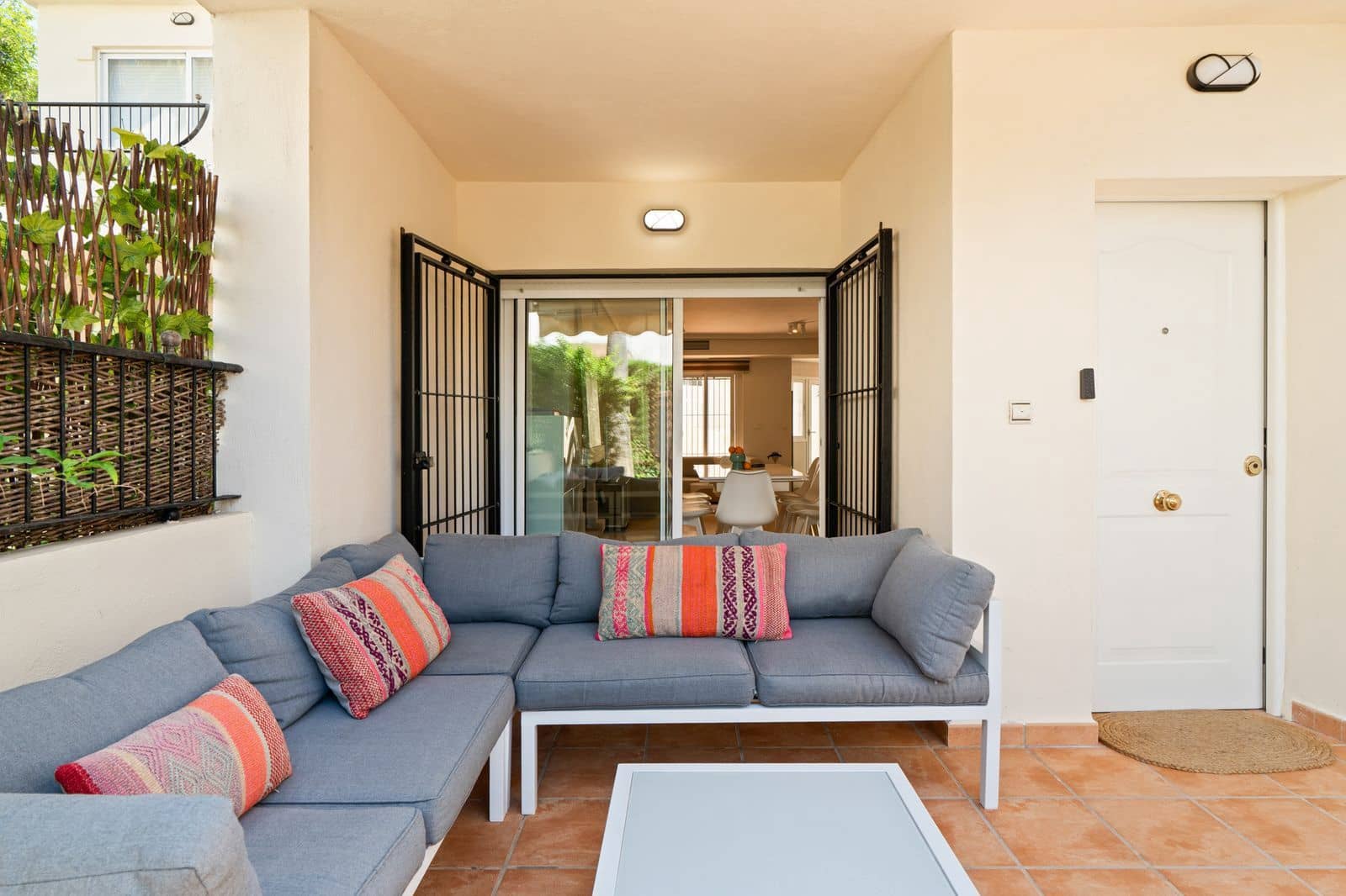 4 sovrum Hus till salu i Costabella - 1 150 000 € (Ref: 9851441)
