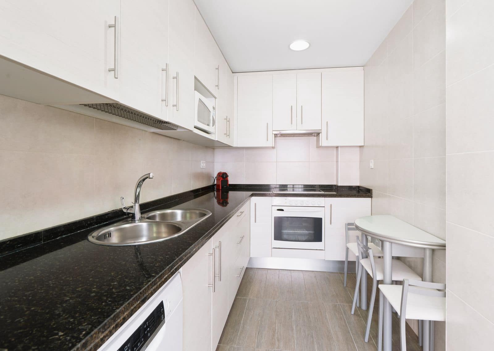 4 sovrum Hus till salu i Costabella - 1 150 000 € (Ref: 9851441)