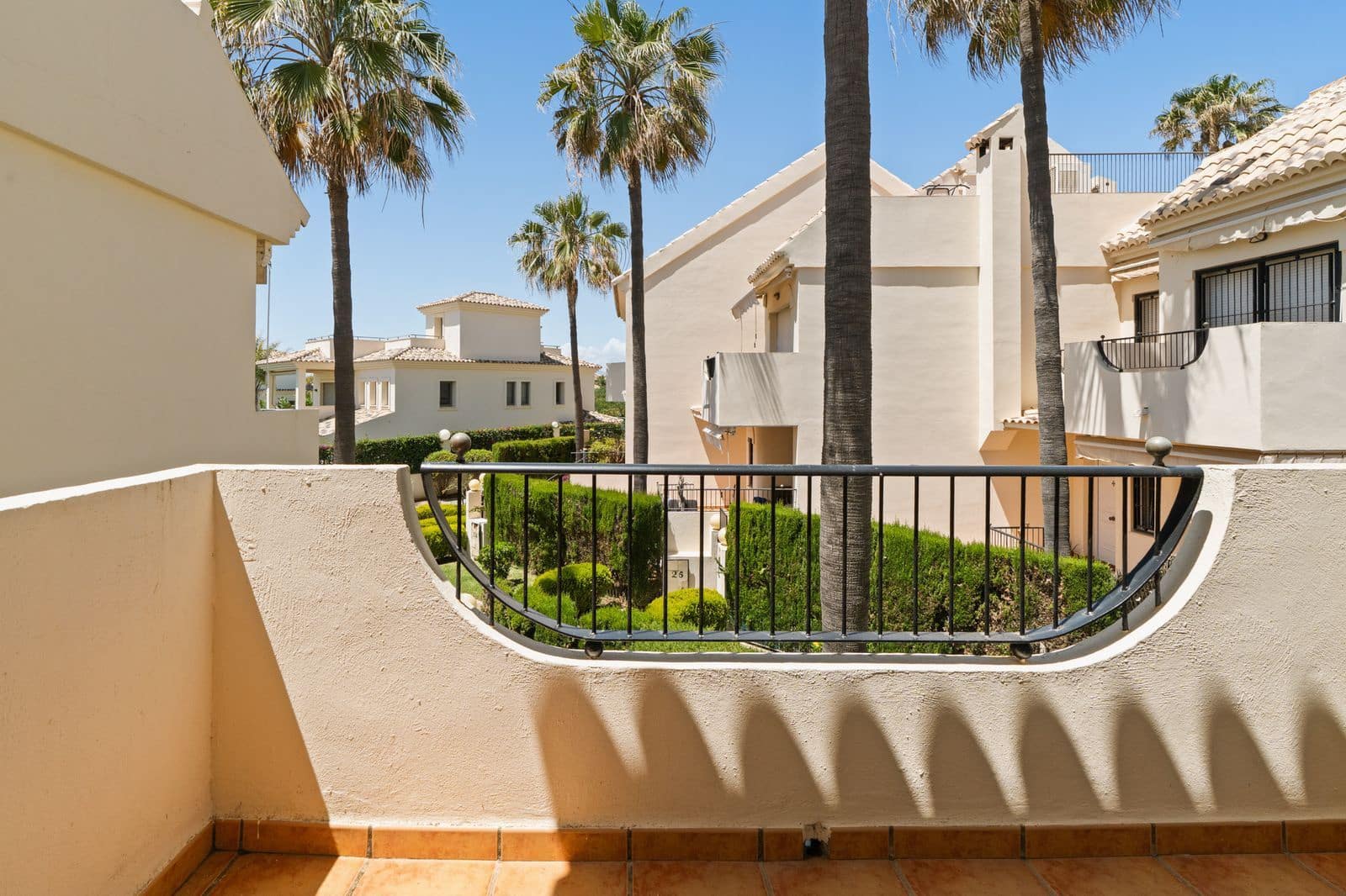 4 sovrum Hus till salu i Costabella - 1 150 000 € (Ref: 9851441)