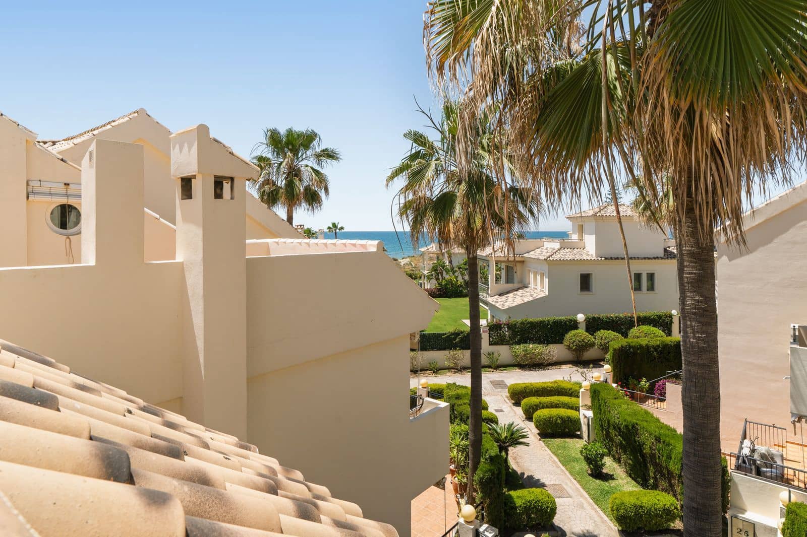 4 sovrum Hus till salu i Costabella - 1 150 000 € (Ref: 9851441)
