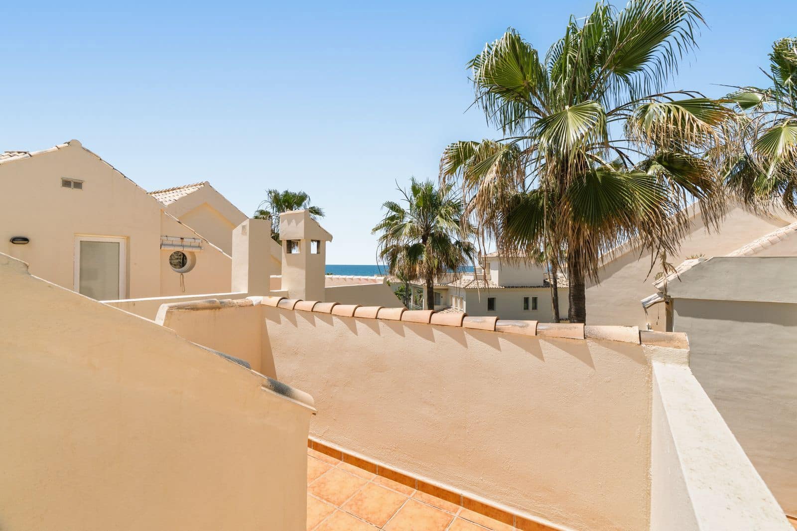 4 sovrum Hus till salu i Costabella - 1 150 000 € (Ref: 9851441)