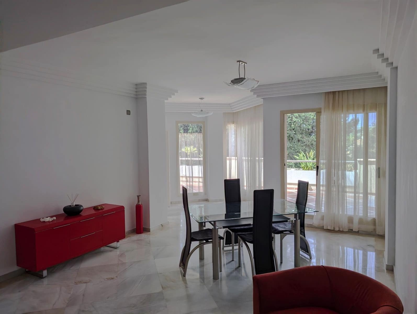 2 camera da letto Appartamento in vendita in Aloha Golf - 689.000 € (Rif: 9851442)