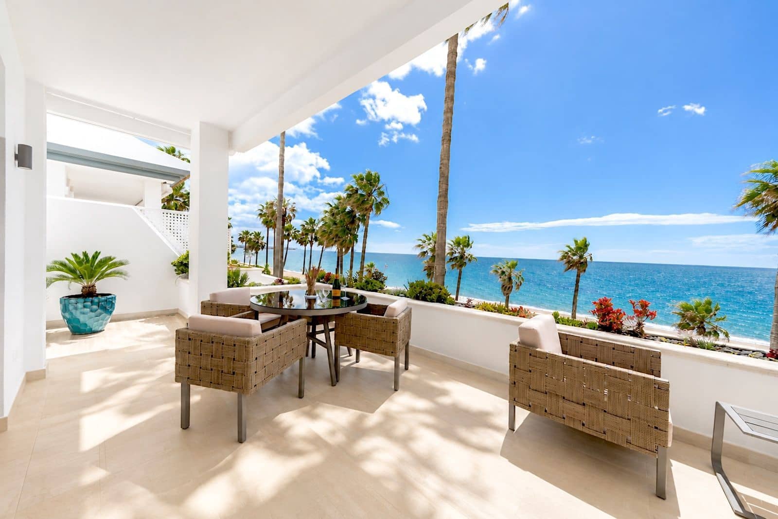 2 bedroom Apartment for sale in New Golden Mile - € 1,750,000 (Ref: 9851445)