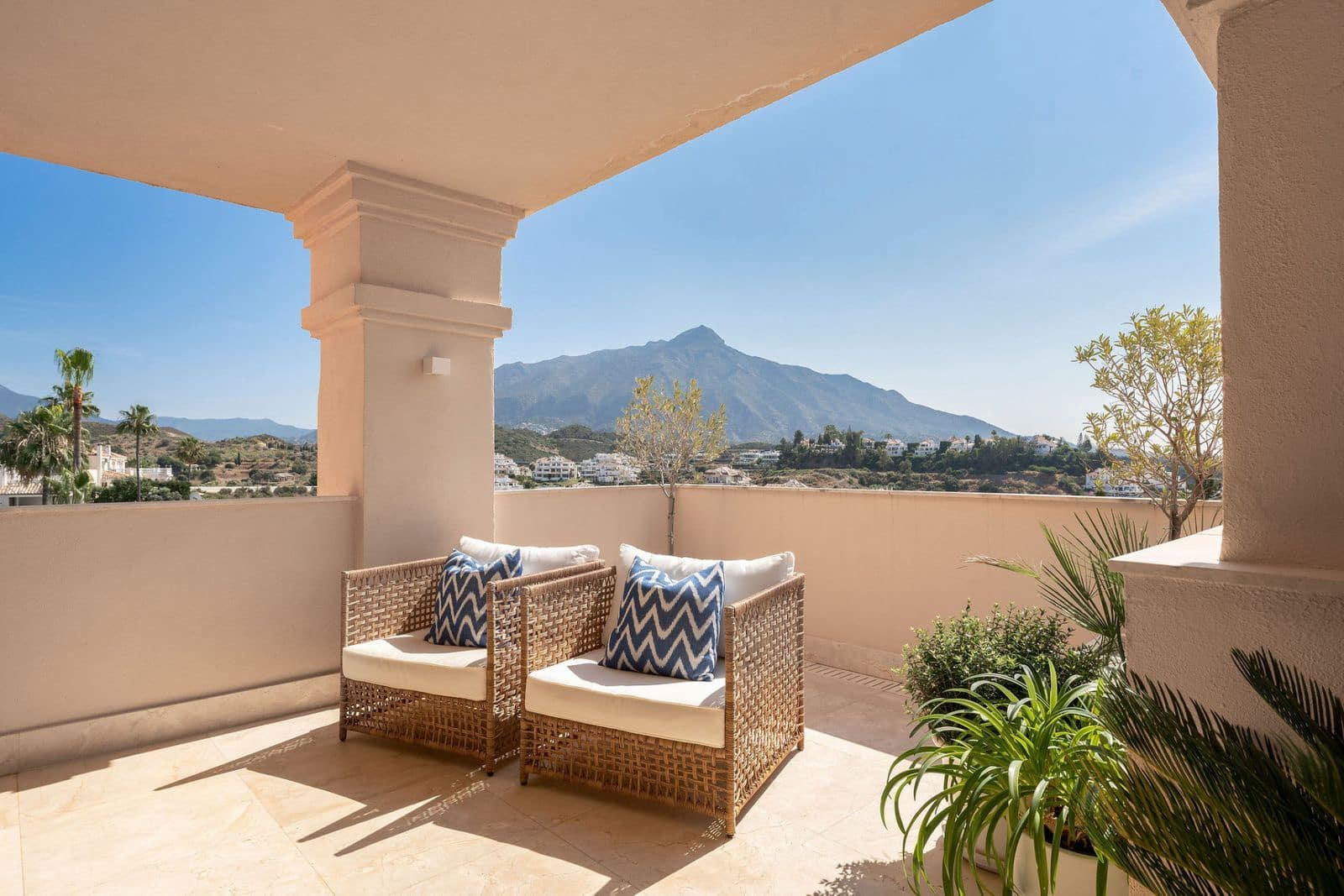 3 camera da letto Appartamento in vendita in Nueva Andalucia - 1.890.000 € (Rif: 9851447)