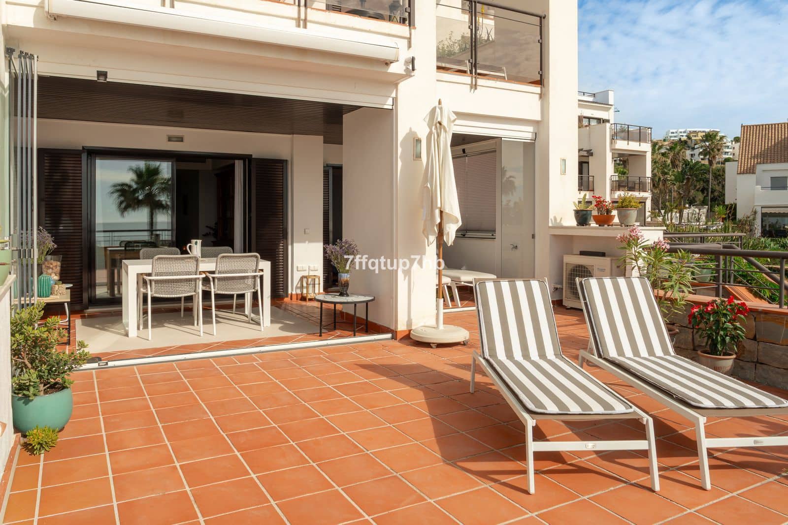 2 bedroom Apartment for sale in Bahia de Casares - € 580,000 (Ref: 9851448)