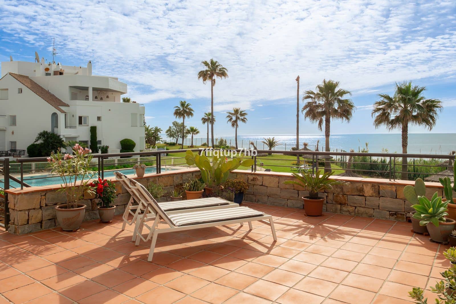 2 bedroom Apartment for sale in Bahia de Casares - € 580,000 (Ref: 9851448)