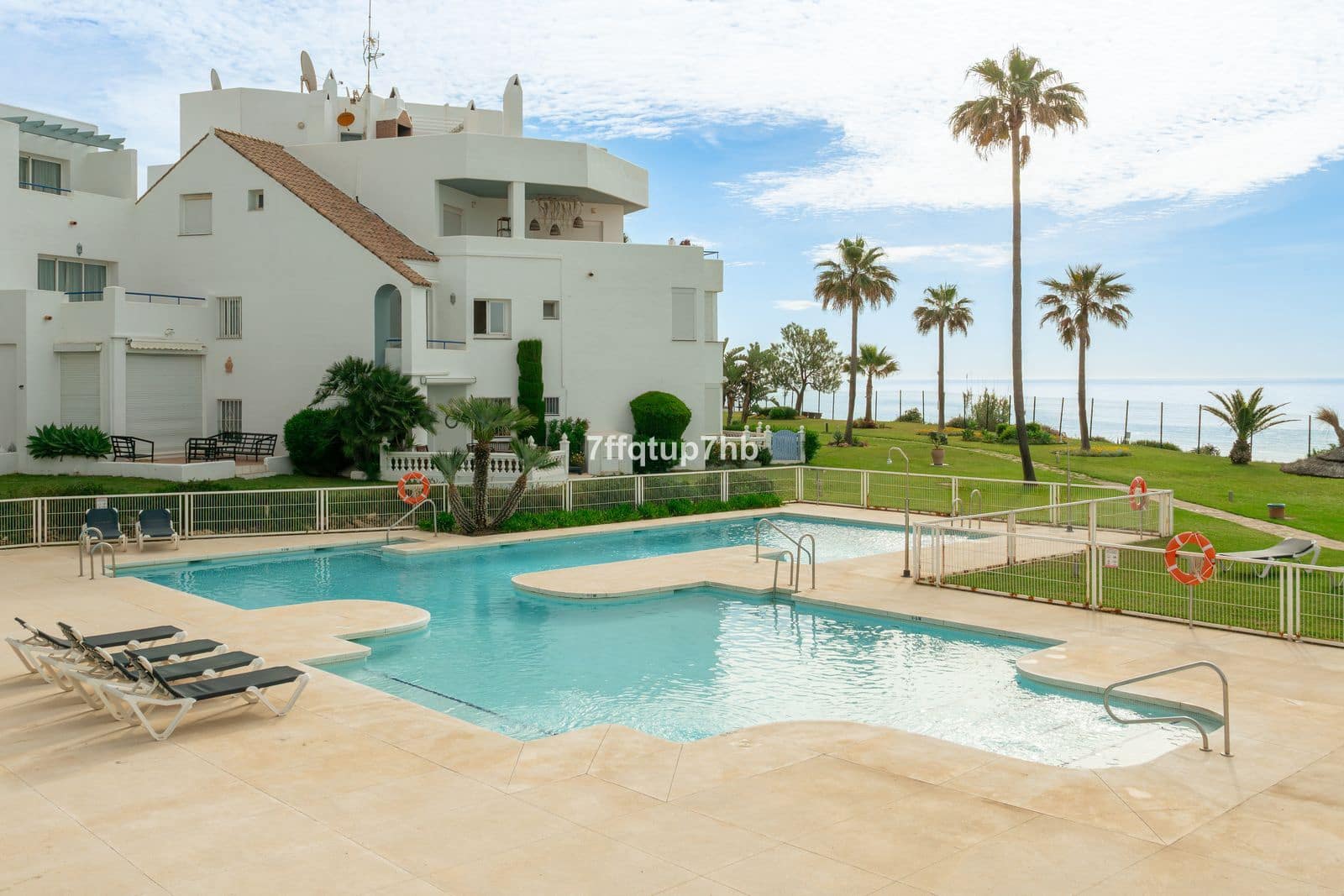 2 bedroom Apartment for sale in Bahia de Casares - € 580,000 (Ref: 9851448)