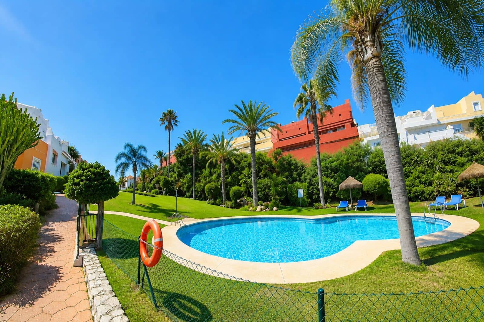 2 soveværelse Lejlighed til salg i Casares - € 250.000 (Ref: 9851451)