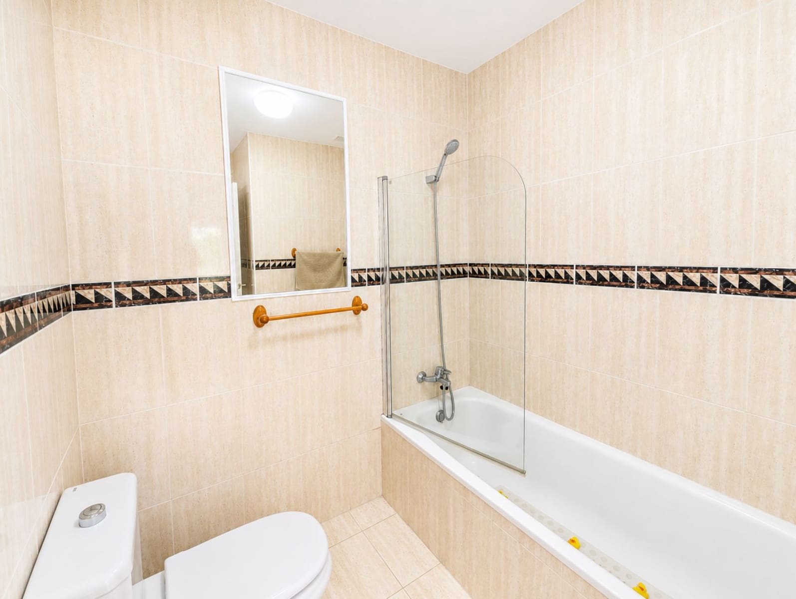 2 bedroom Apartment for sale in Calahonda - € 290,000 (Ref: 9851452)