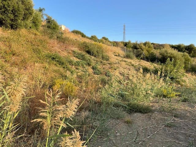 Building Plot for sale in Estepona - € 330,000 (Ref: 9851453)