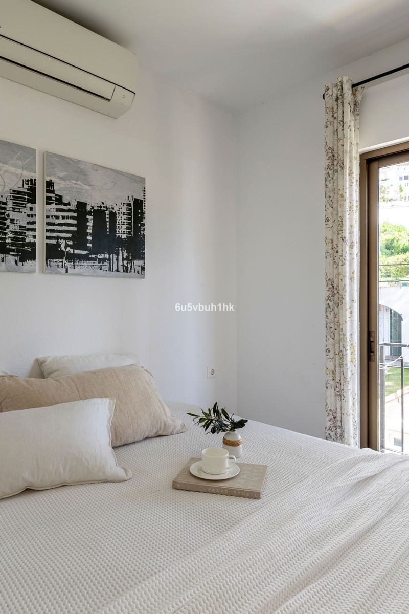 2 soveværelse Lejlighed til salg i Benalmadena Costa - € 350.000 (Ref: 9851455)