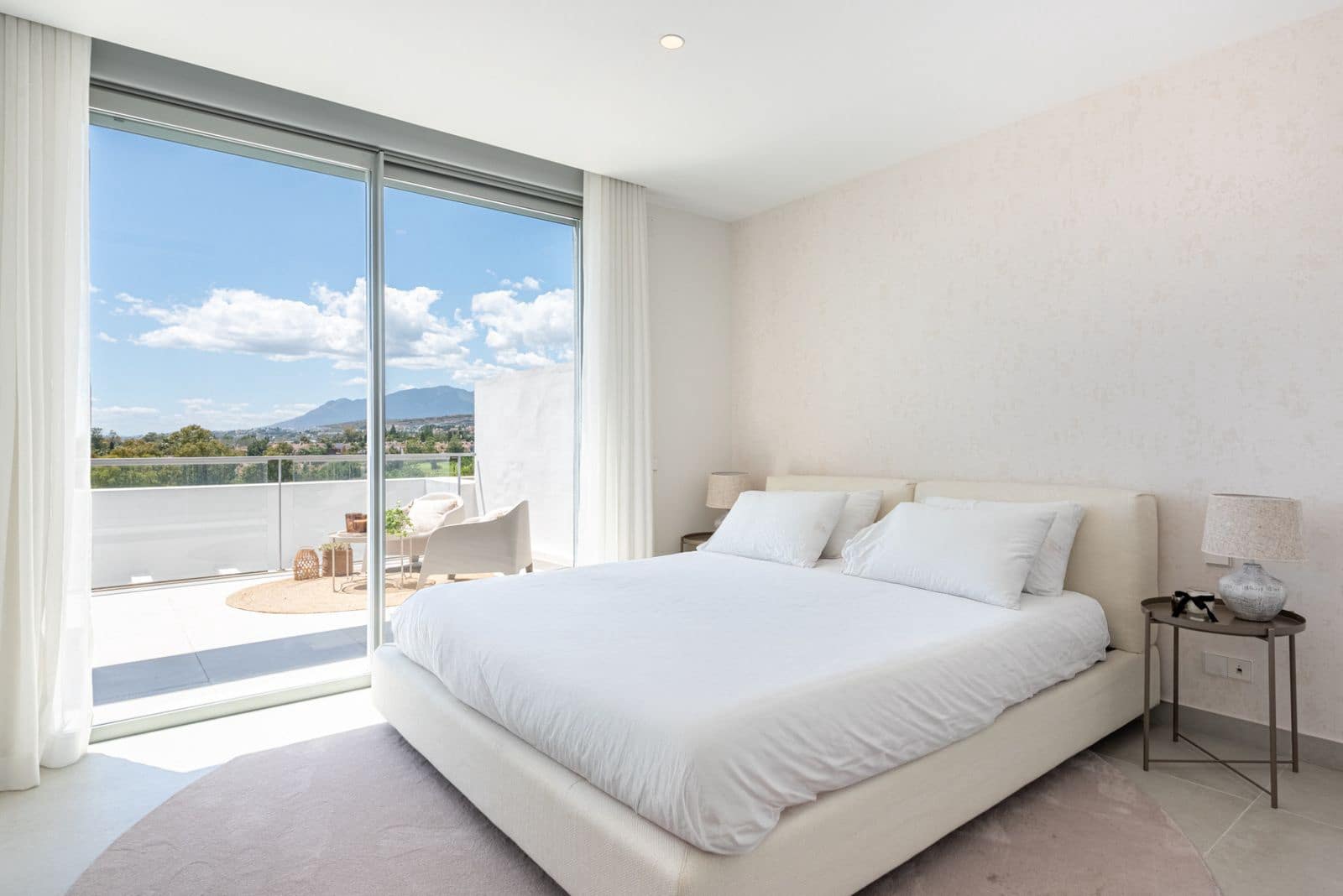 4 soveværelse Semi-Rækkehus til salg i San Pedro de Alcantara - € 1.395.000 (Ref: 9851456)
